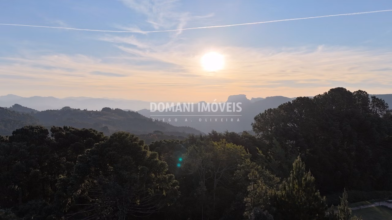 Terreno de 2,280 m² em Campos do Jordão, SP