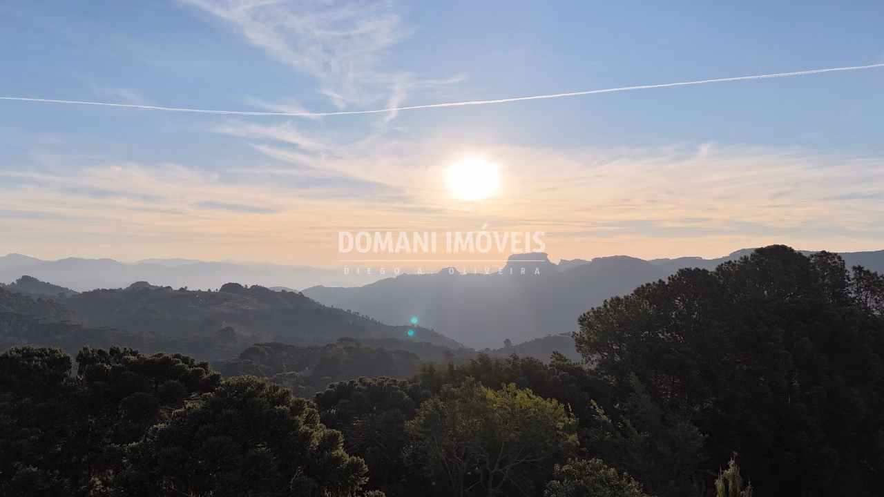 Terreno de 2,280 m² em Campos do Jordão, SP