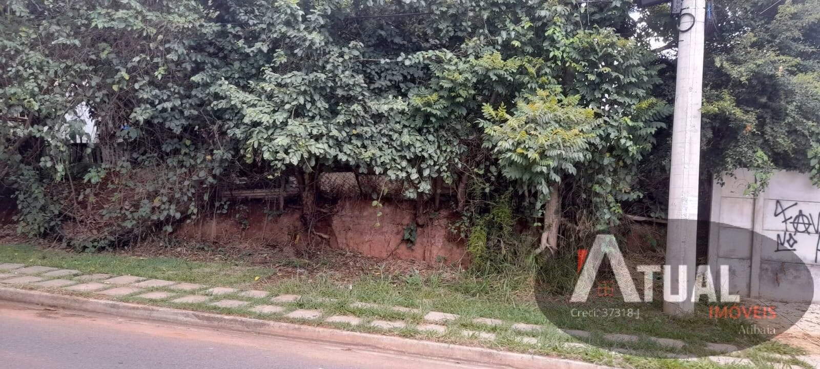 Terreno de 277 m² em Atibaia, SP