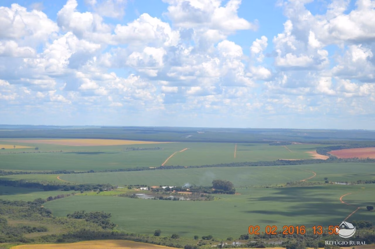 Fazenda de 2.220 ha em Ipameri, GO