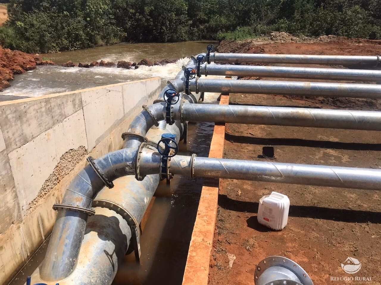 Fazenda de 2.220 ha em Ipameri, GO
