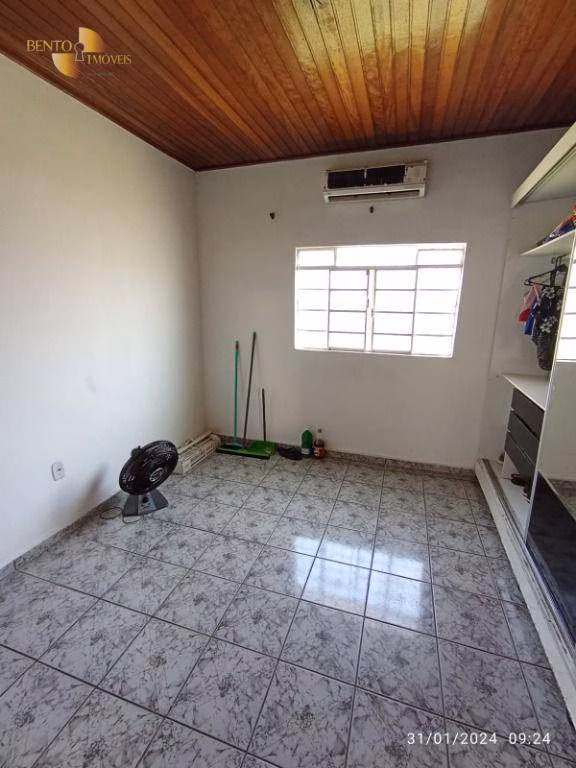 Casa de 380 m² em Cuiabá, MT