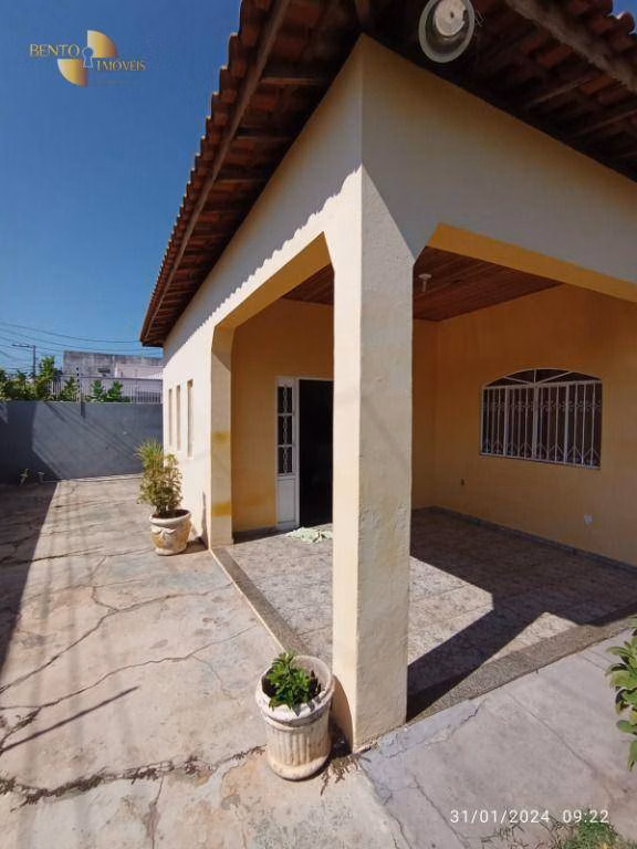 Casa de 380 m² em Cuiabá, MT
