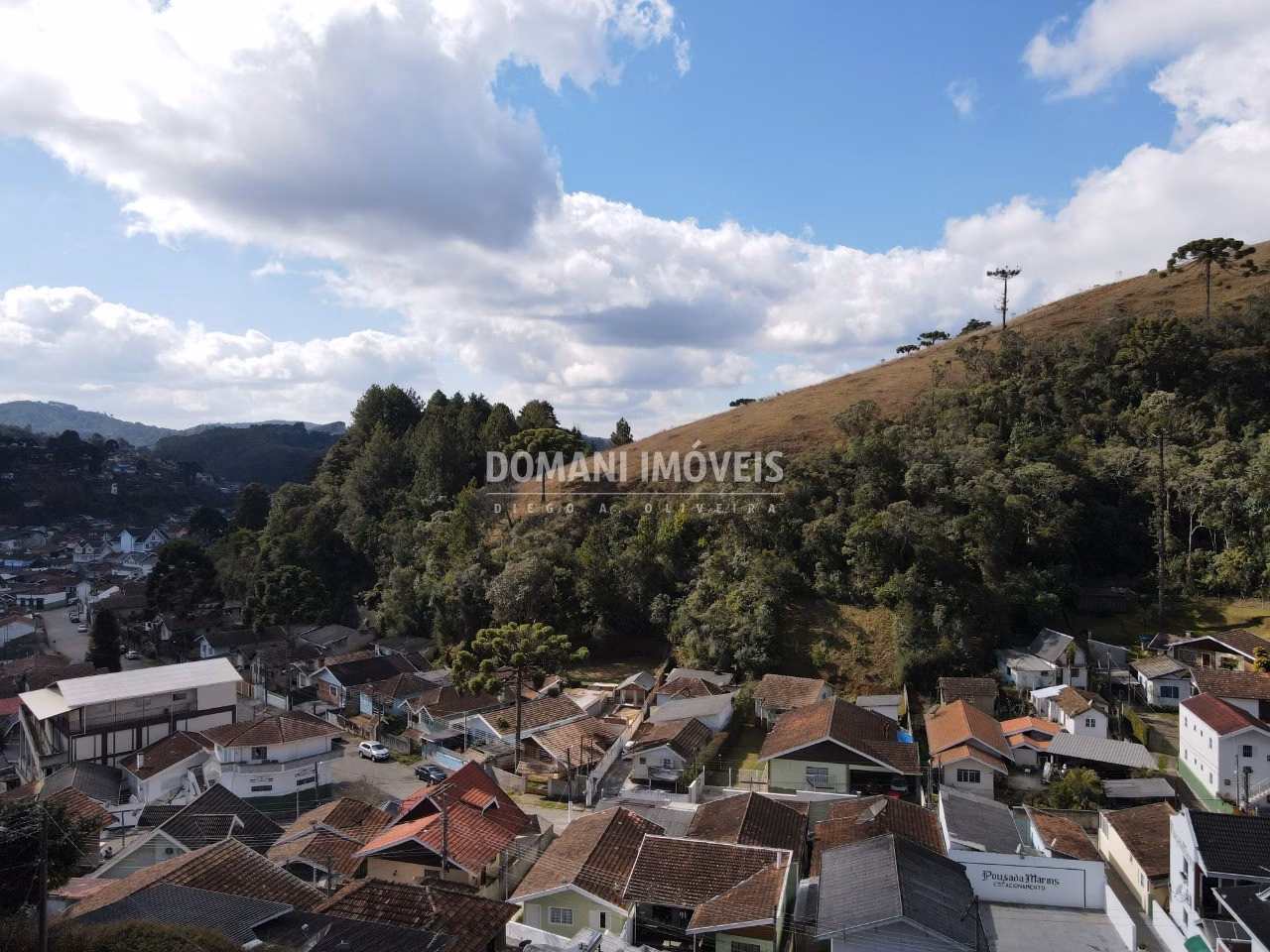 Terreno de 300 m² em Campos do Jordão, SP