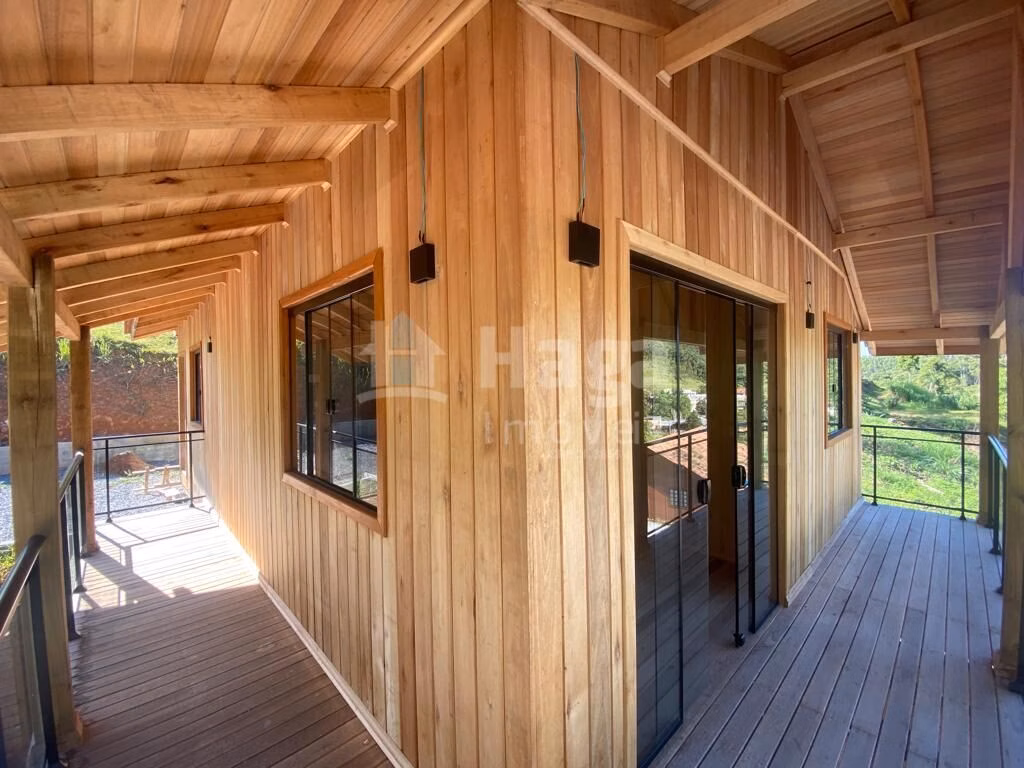 Casa de 1.000 m² em Nova Trento, SC