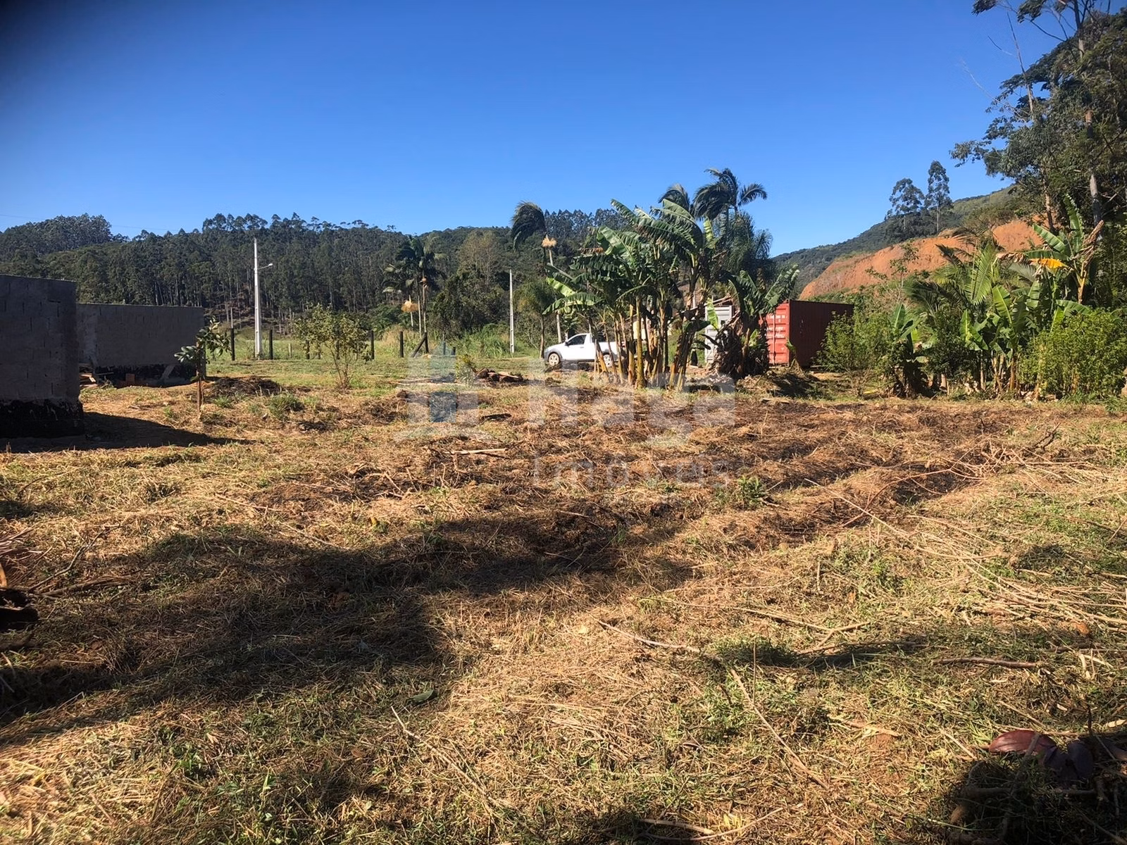 Chácara de 2.000 m² em Tijucas, SC