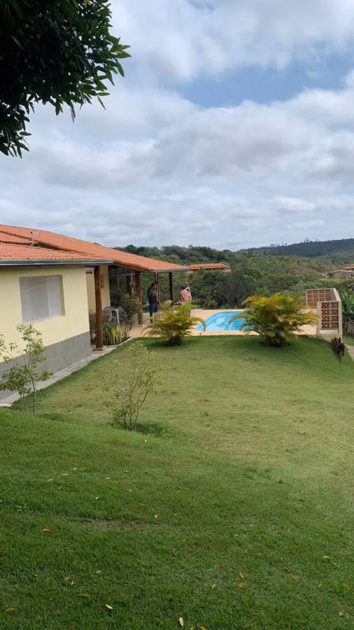 Chácara de 1.000 m² em Mairinque, SP