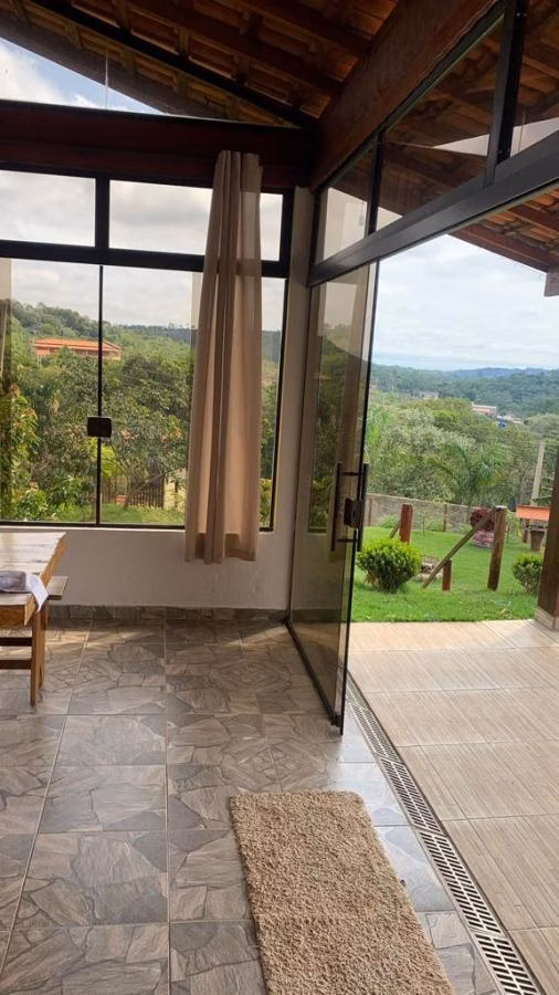Chácara de 1.000 m² em Mairinque, SP