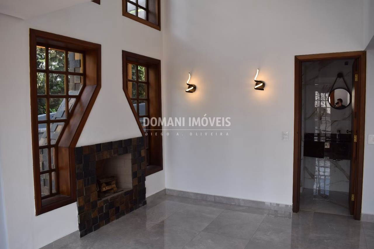 House of 390 m² in Campos do Jordão, SP, Brazil