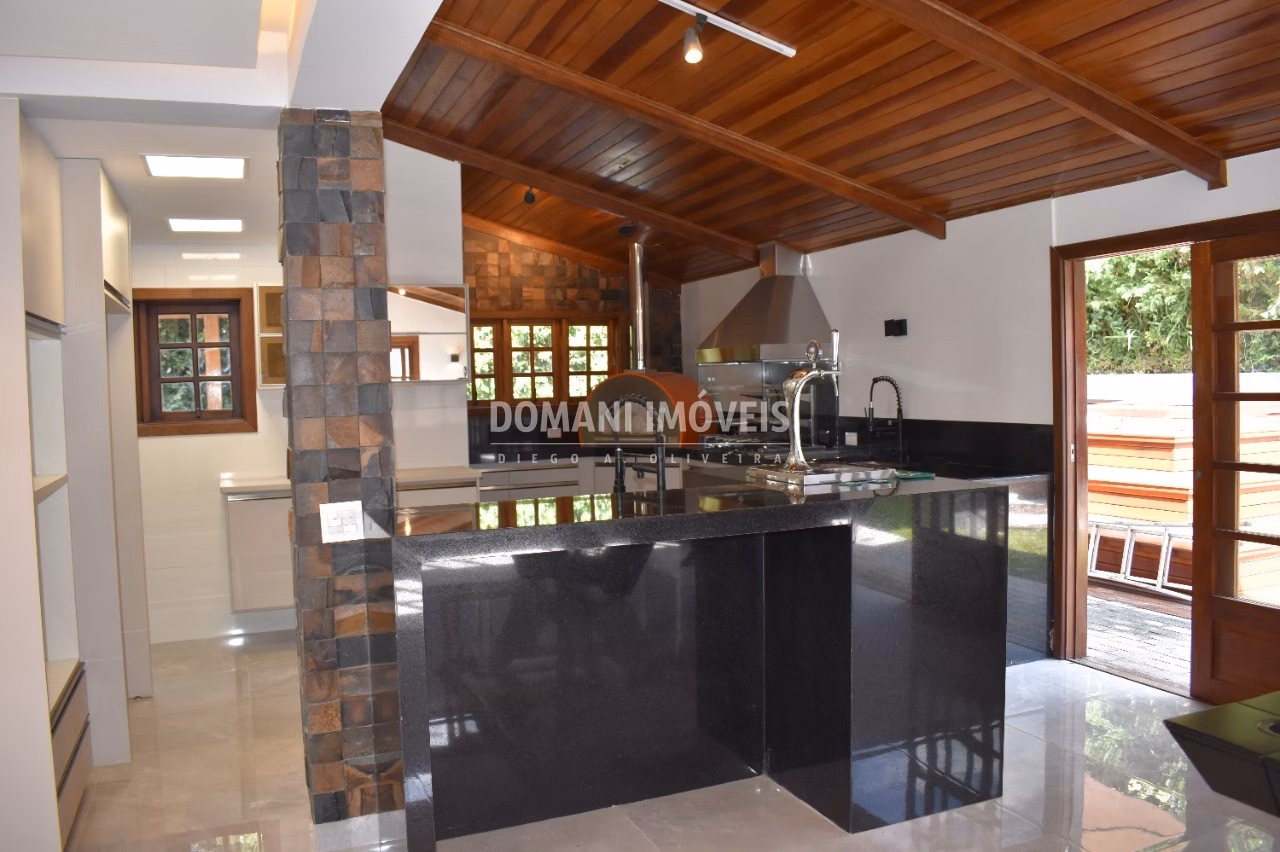 House of 390 m² in Campos do Jordão, SP, Brazil