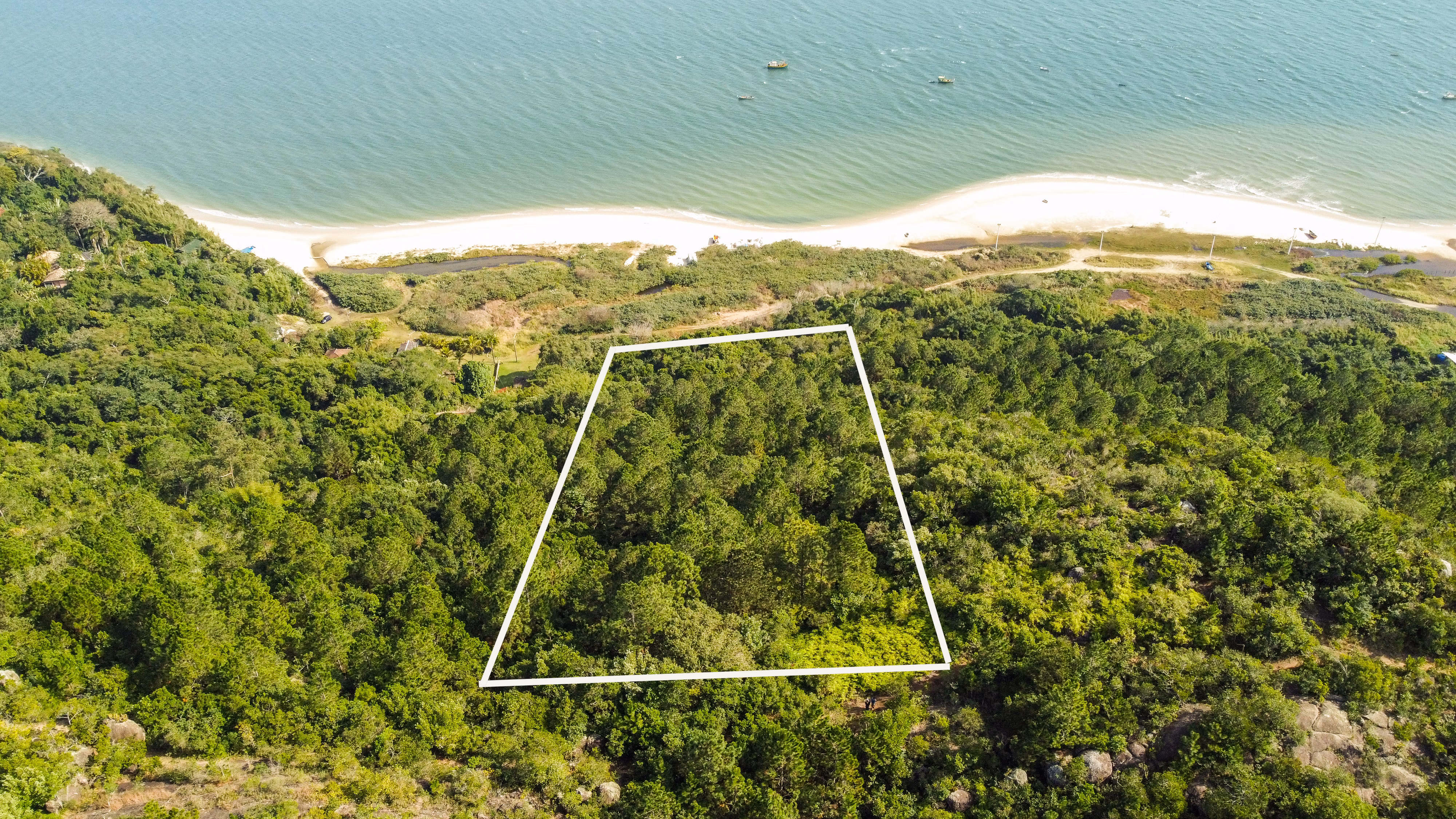Plot of 2 acres in Florianópolis, SC, Brazil