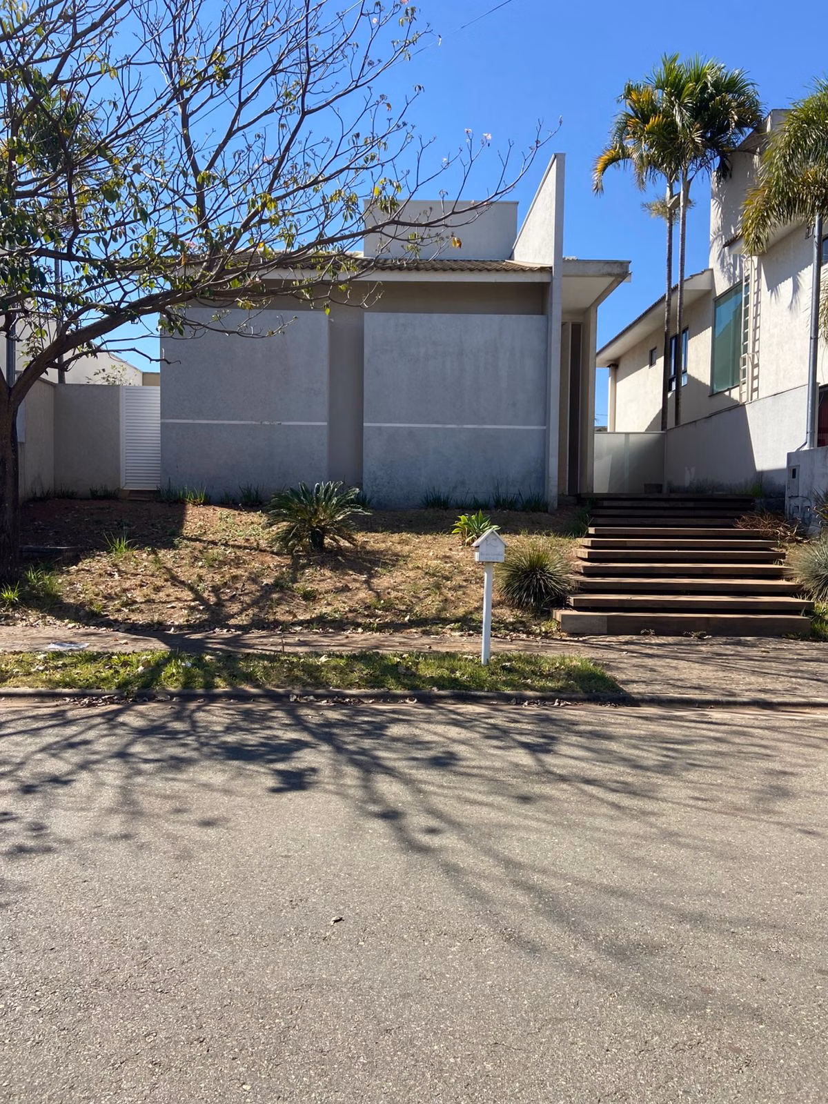 Casa de 566 m² em Goiânia, GO