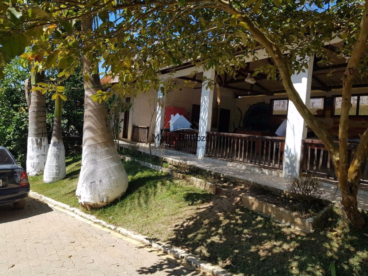 Chácara à venda de 1 ha em Arujá, SP