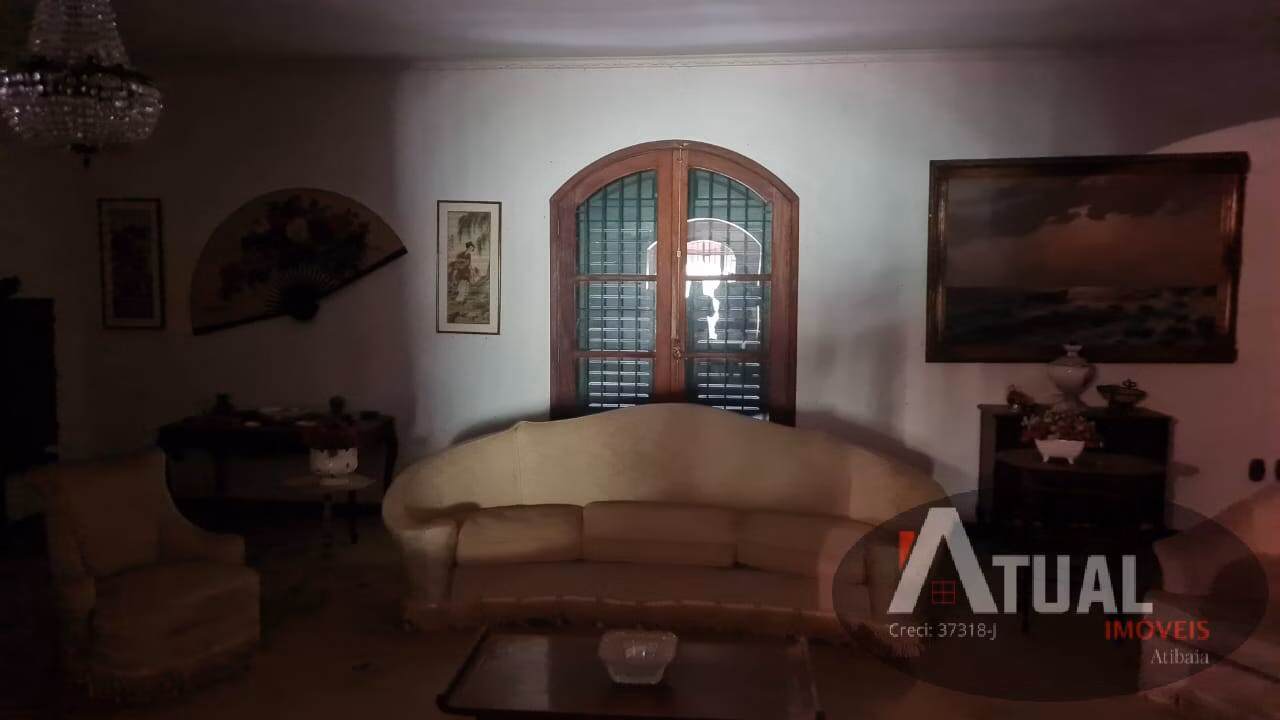 Casa de 4.200 m² em Piracaia, SP