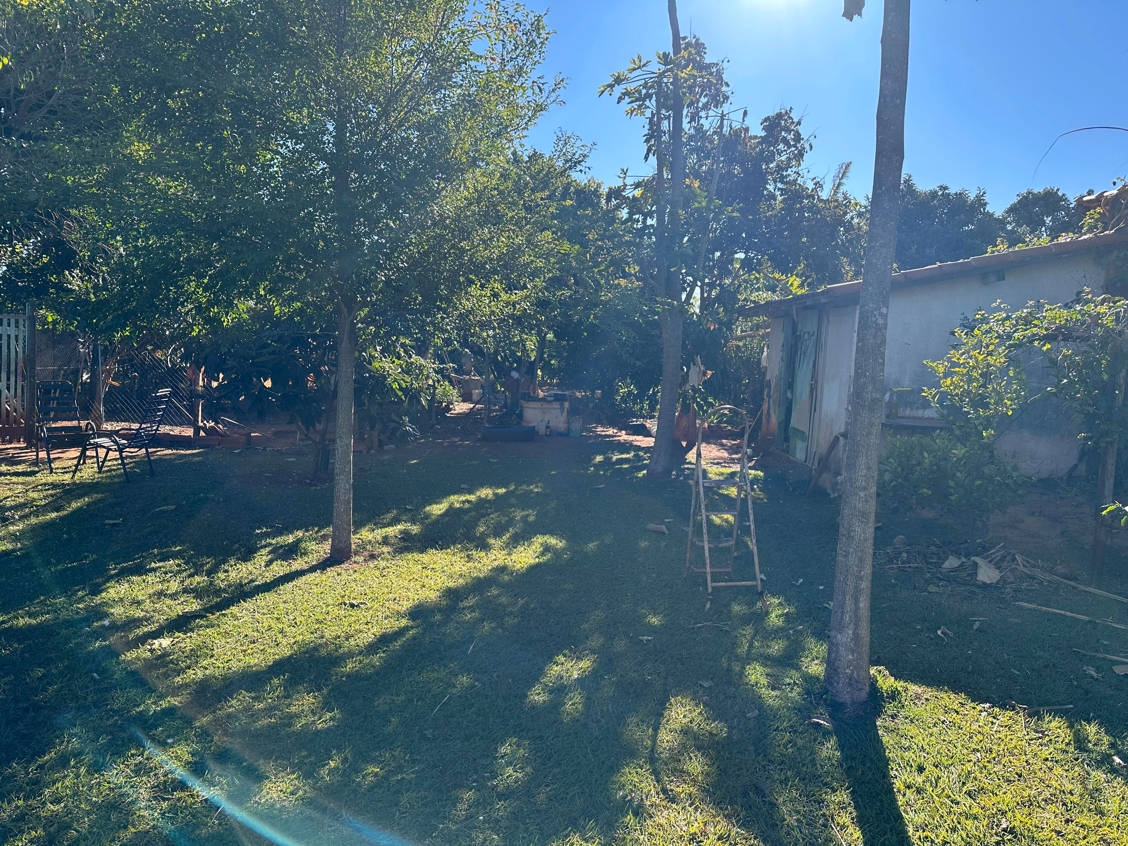 Chácara de 2.500 m² em Santa Cruz do Rio Pardo, SP