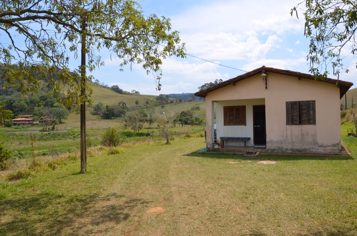 Sítio de 29 ha em Itapeva, SP