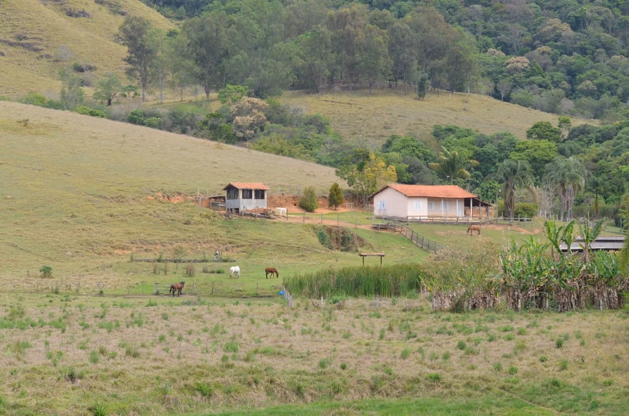 Sítio de 29 ha em Itapeva, SP