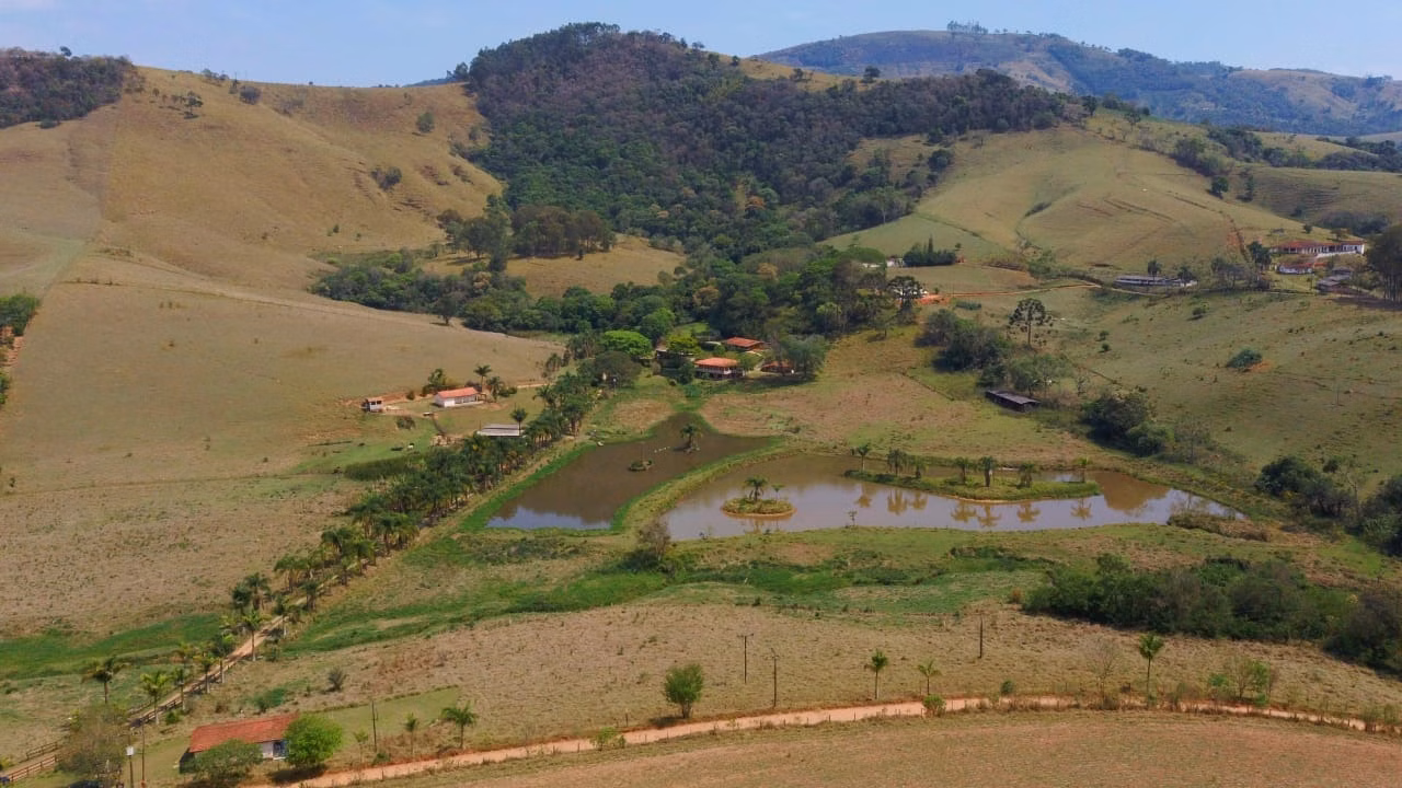Sítio de 29 ha em Itapeva, SP
