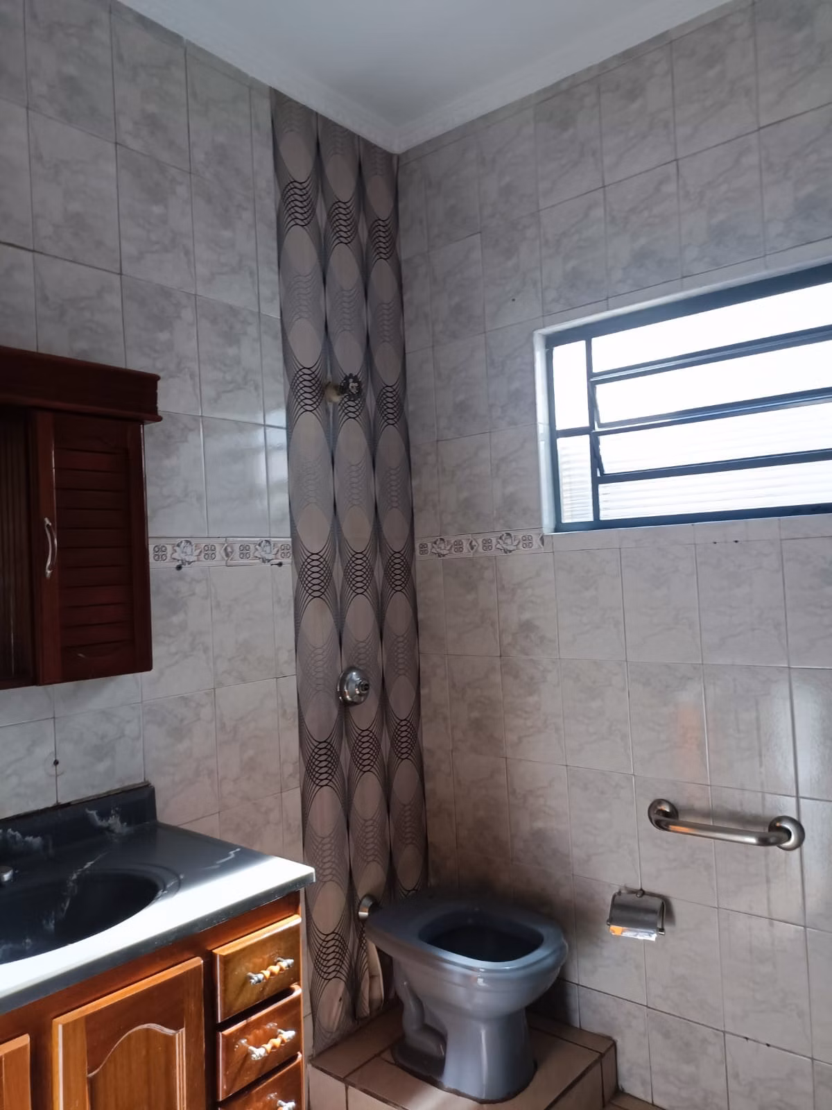 Comercial de 300 m² em Paulínia, SP
