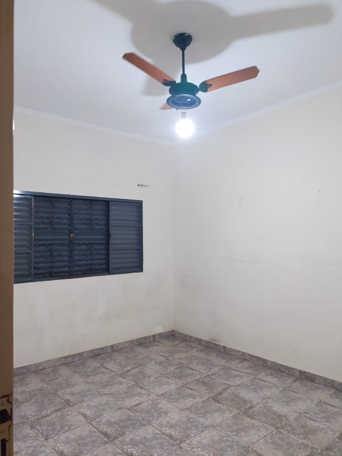 Comercial de 300 m² em Paulínia, SP