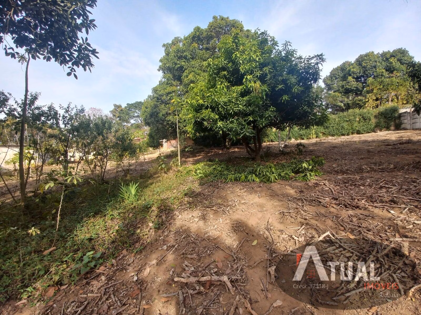 Terreno de 1.052 m² em Atibaia, SP
