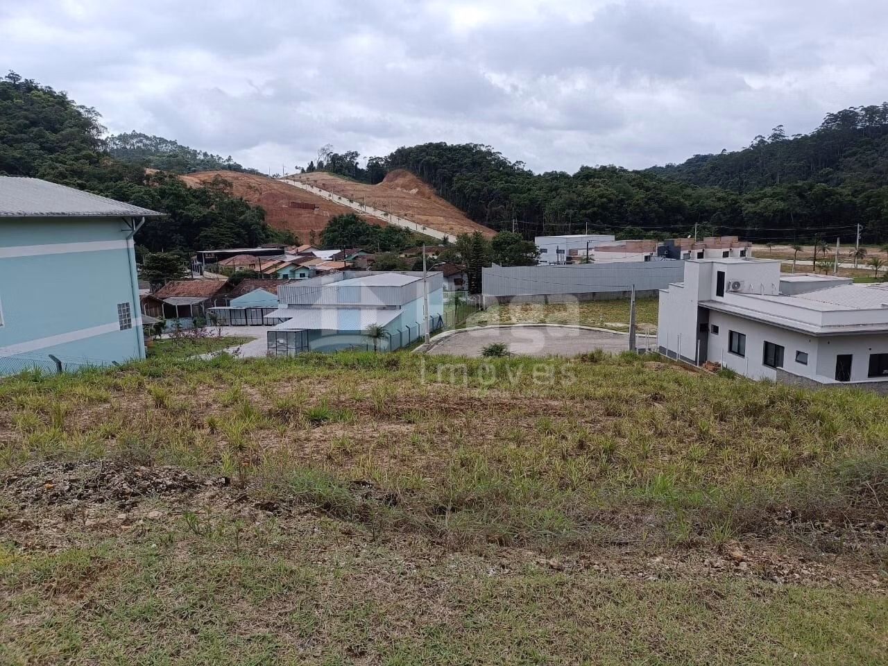 Terreno de 248 m² em Brusque, SC
