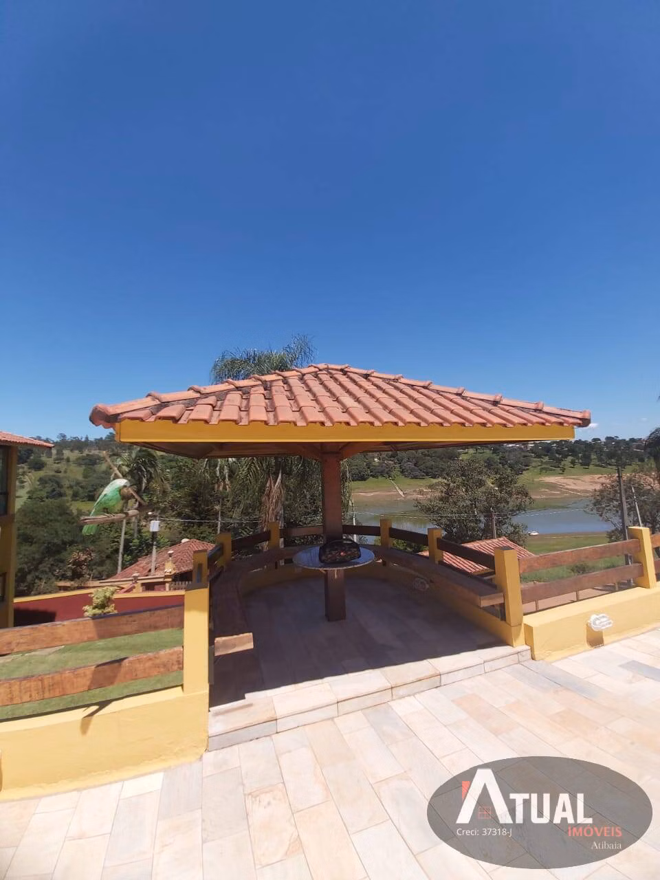 Casa de 1.521 m² em Piracaia, SP
