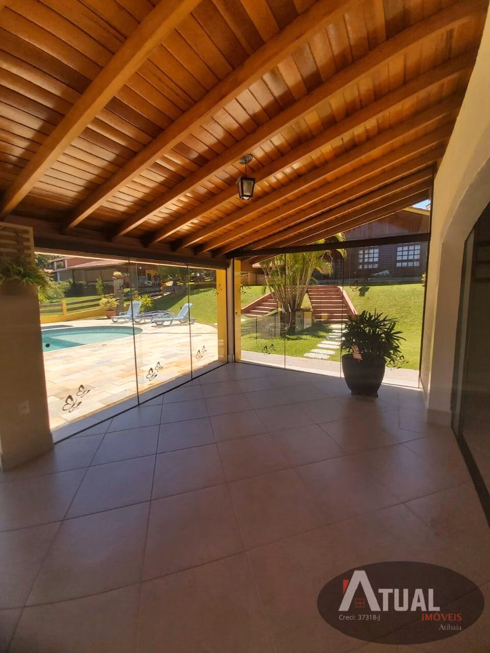 Casa de 1.521 m² em Piracaia, SP