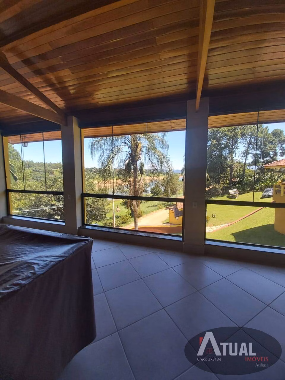 Casa de 1.521 m² em Piracaia, SP