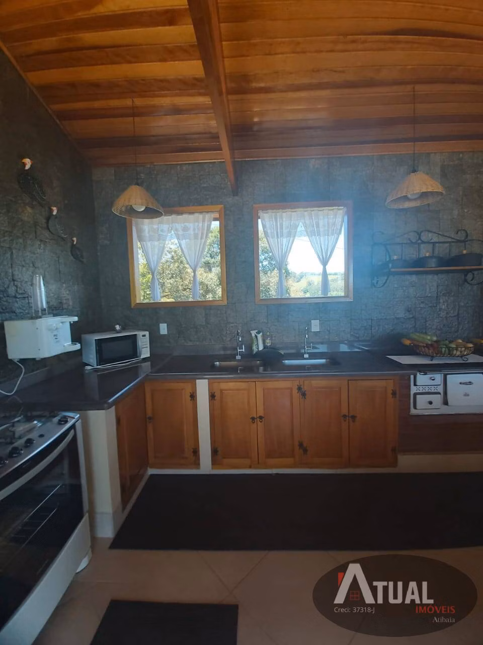 Casa de 1.521 m² em Piracaia, SP