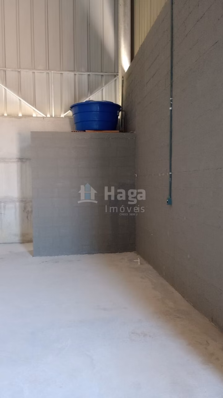 Comercial de 845 m² em Tijucas, SC