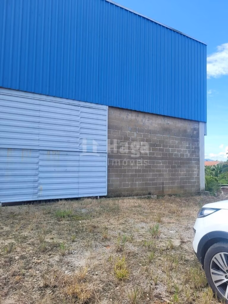 Comercial de 845 m² em Tijucas, SC
