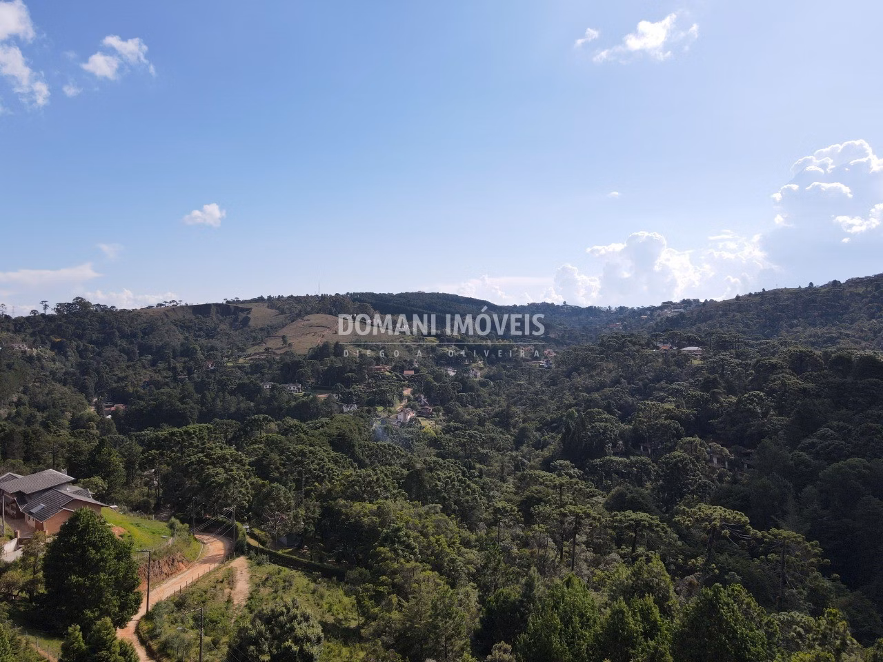 Plot of 1,480 m² in Campos do Jordão, SP, Brazil