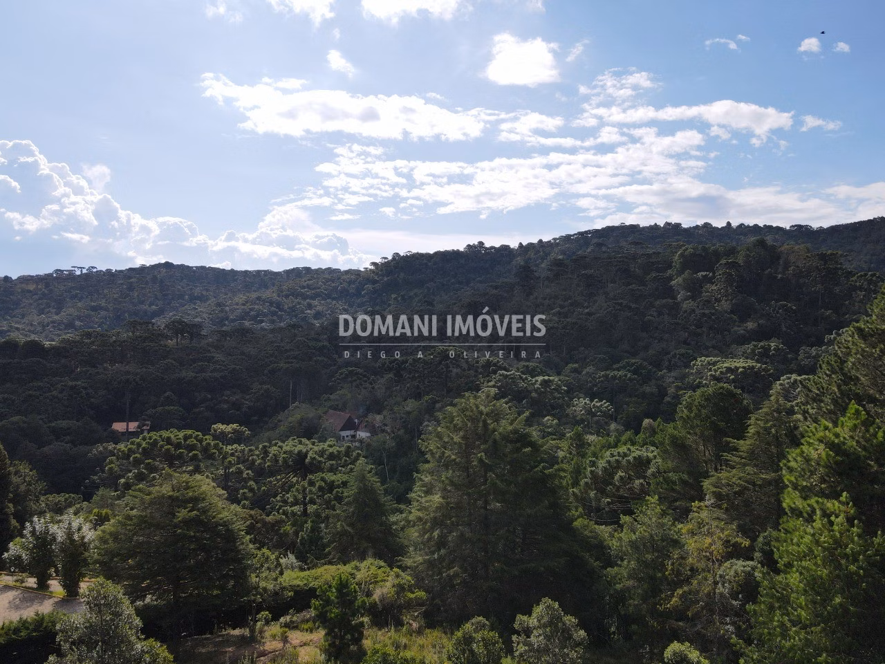 Plot of 1,480 m² in Campos do Jordão, SP, Brazil