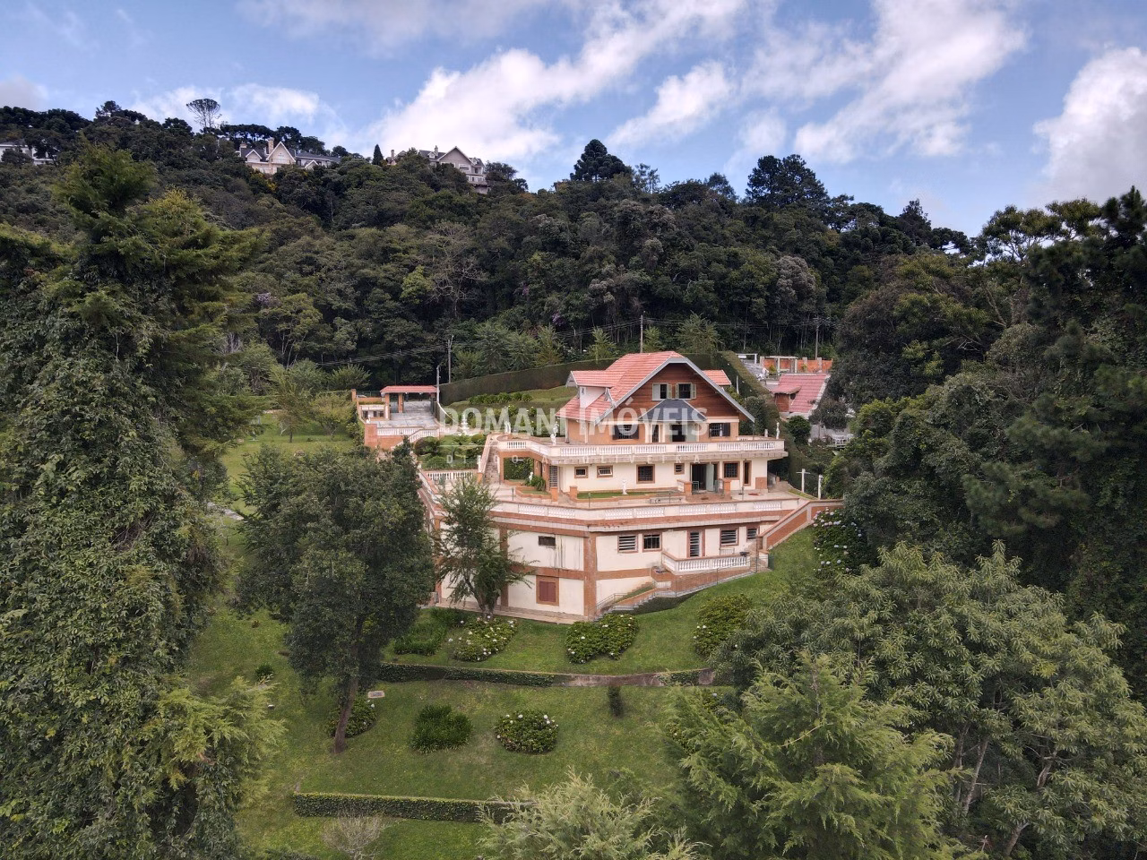 House of 3,450 m² in Campos do Jordão, SP, Brazil