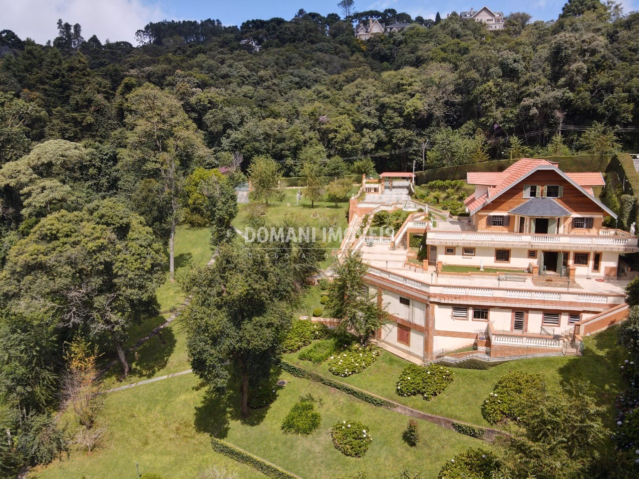 House of 3,450 m² in Campos do Jordão, SP, Brazil