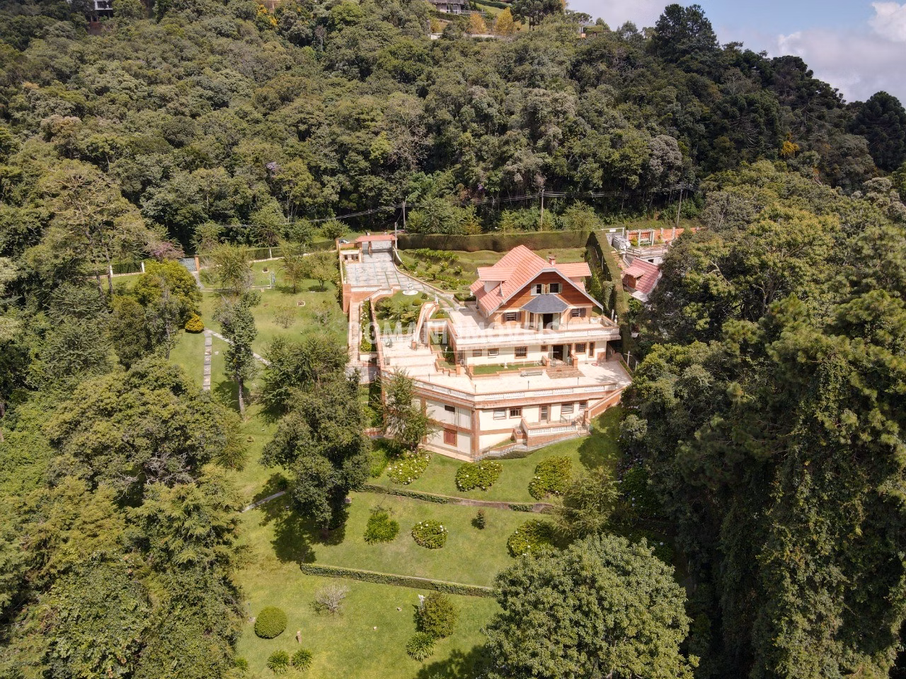 House of 3,450 m² in Campos do Jordão, SP, Brazil