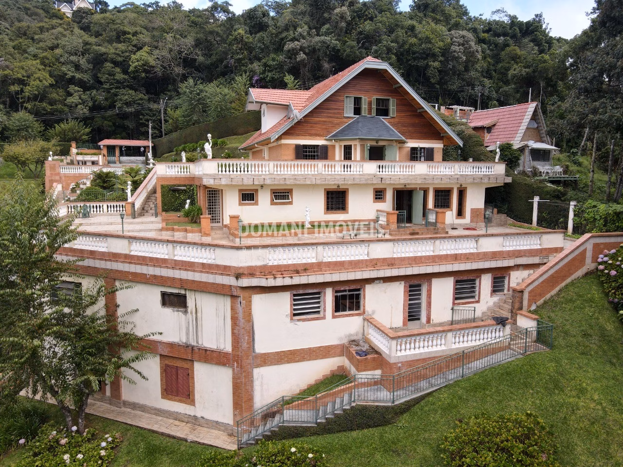 House of 3,450 m² in Campos do Jordão, SP, Brazil