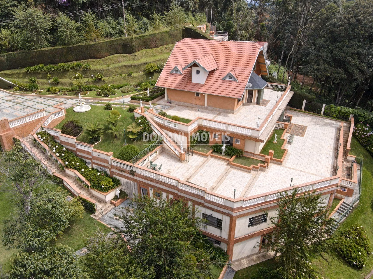 House of 3,450 m² in Campos do Jordão, SP, Brazil