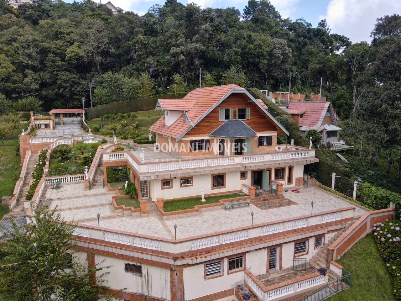 House of 3,450 m² in Campos do Jordão, SP, Brazil