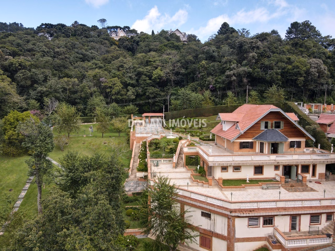House of 3,450 m² in Campos do Jordão, SP, Brazil
