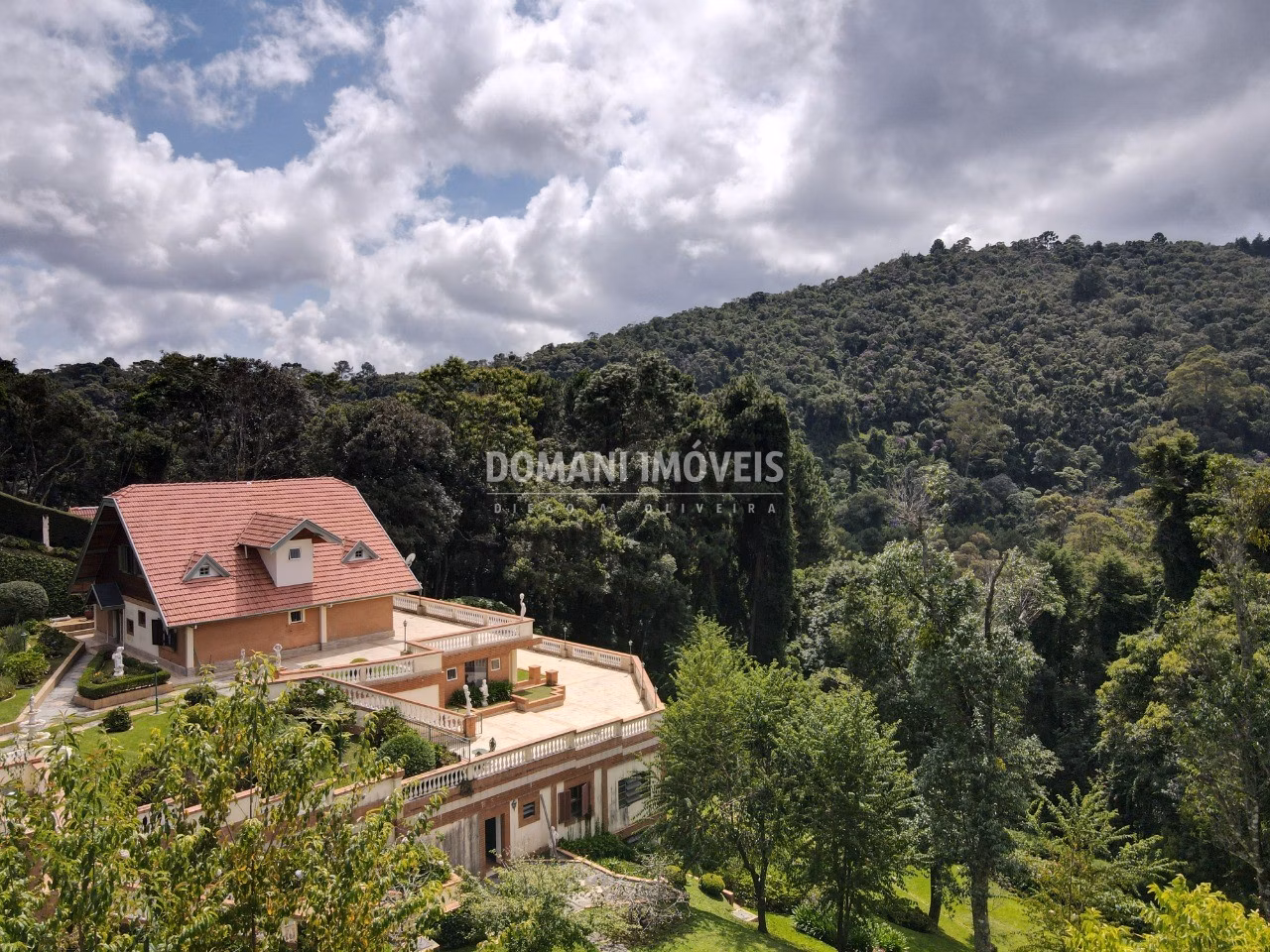 House of 3,450 m² in Campos do Jordão, SP, Brazil