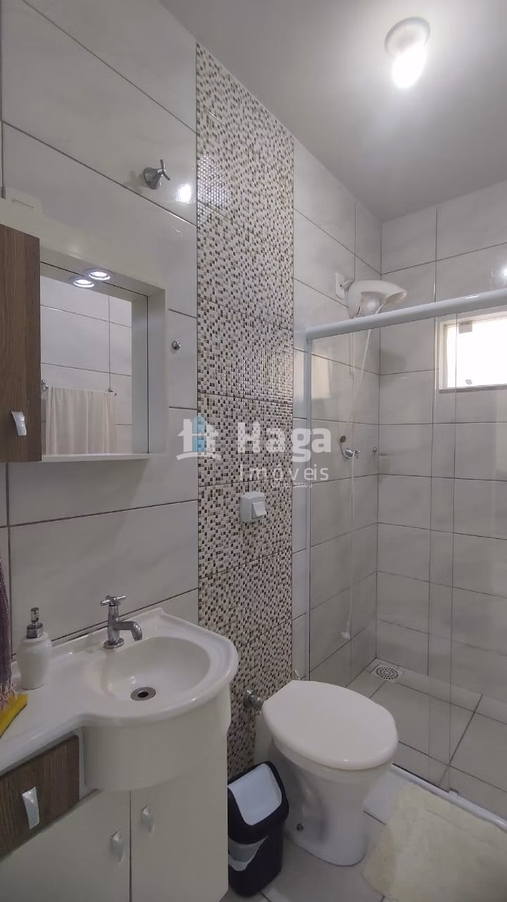 Casa de 100 m² em Nova Trento, SC