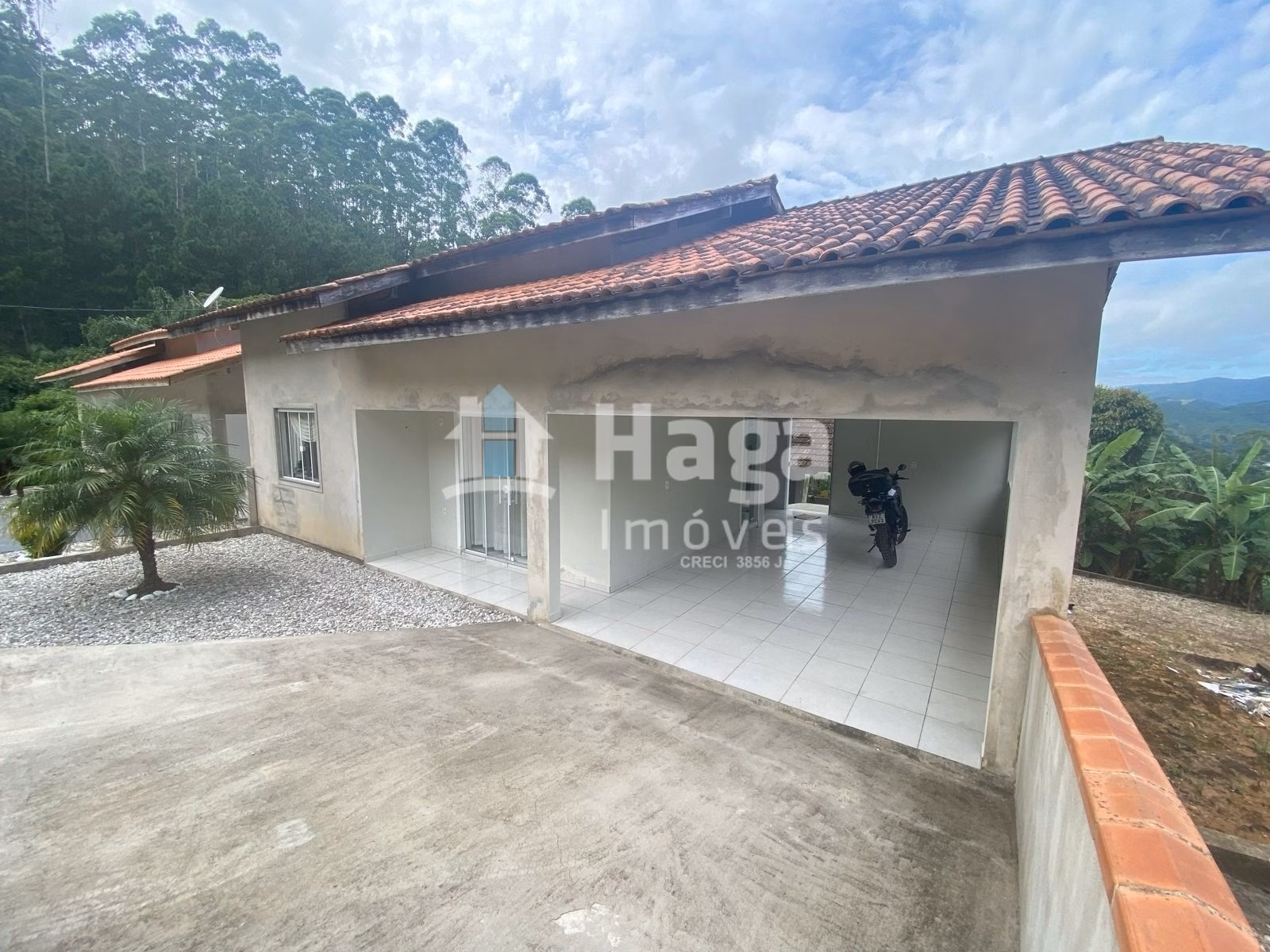 Casa de 100 m² em Nova Trento, SC