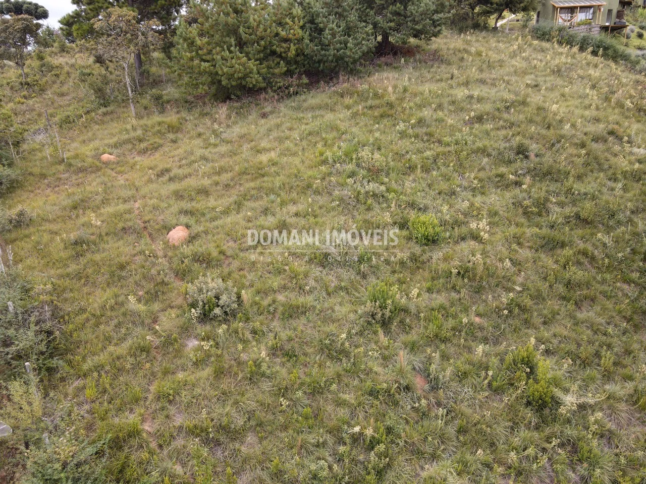 Terreno de 2.080 m² em Campos do Jordão, SP