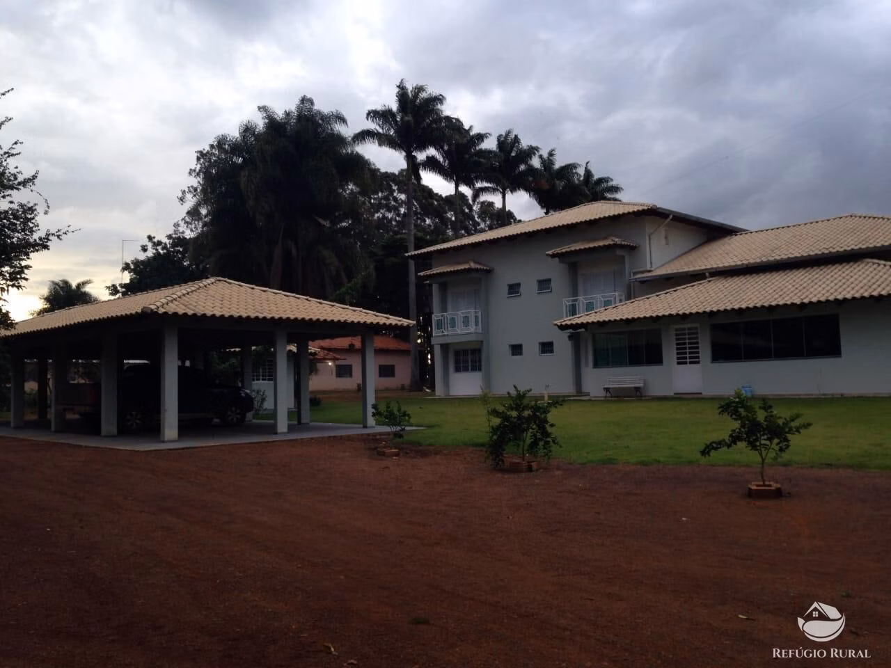 Fazenda à venda de 1.110 ha em Cristalina, GO