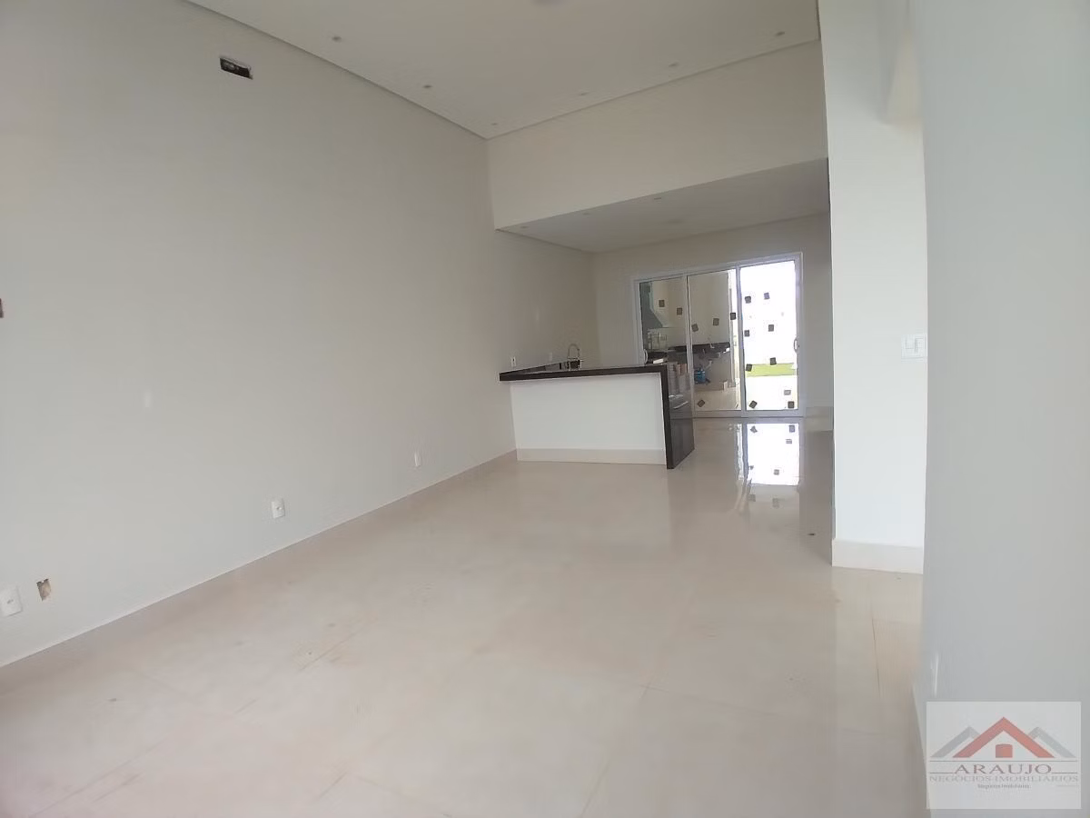 Casa de 200 m² em Paulínia, SP