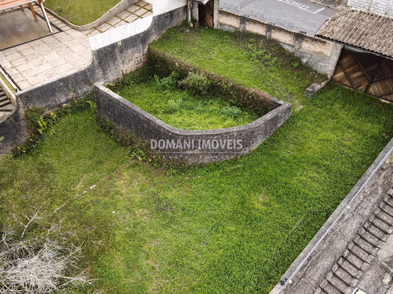 Terreno de 420 m² em Campos do Jordão, SP