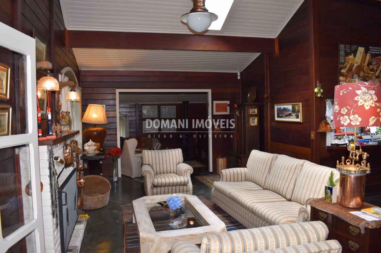 House of 1,060 m² in Campos do Jordão, SP, Brazil