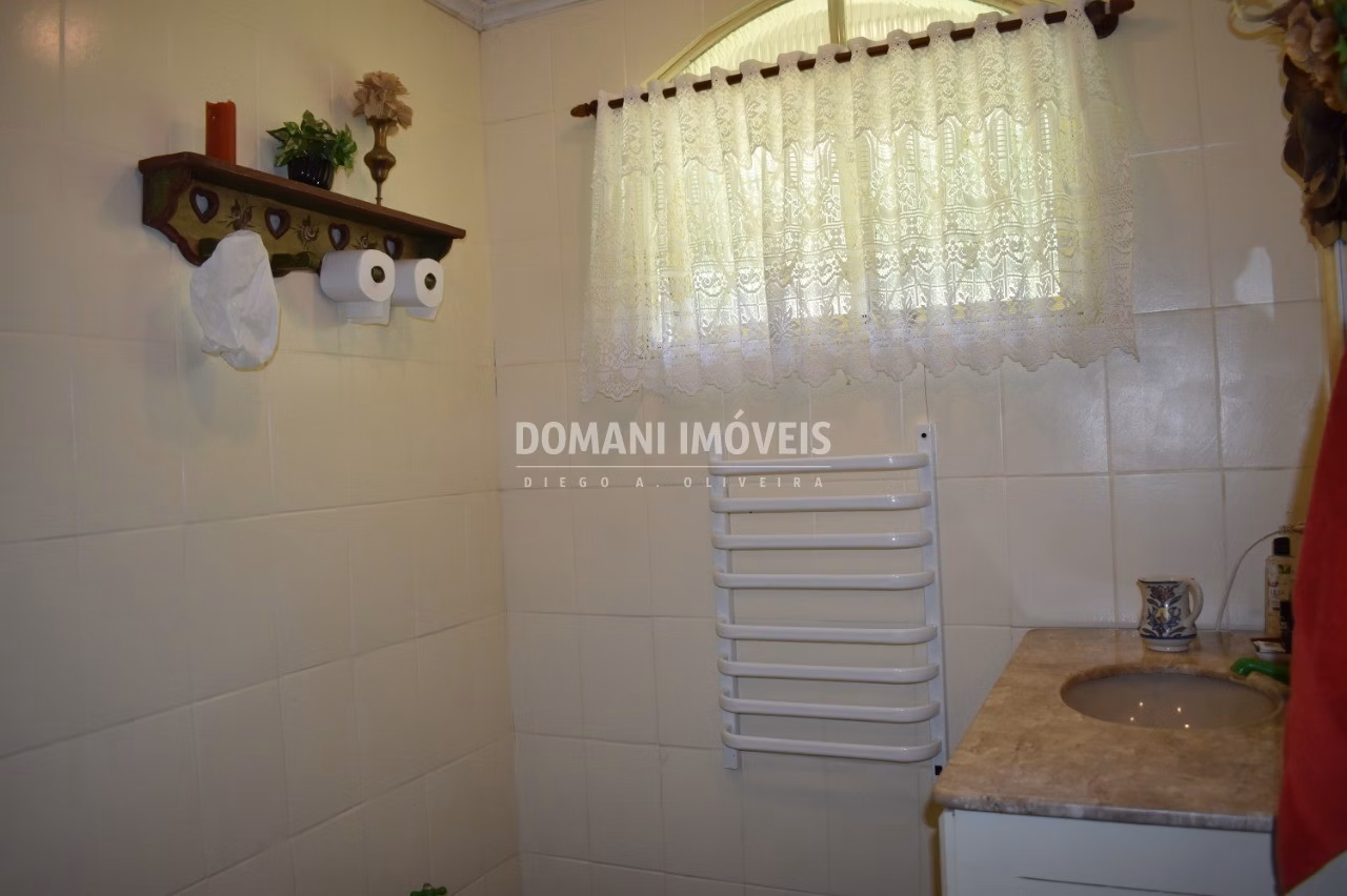 Casa de 1.060 m² em Campos do Jordão, SP